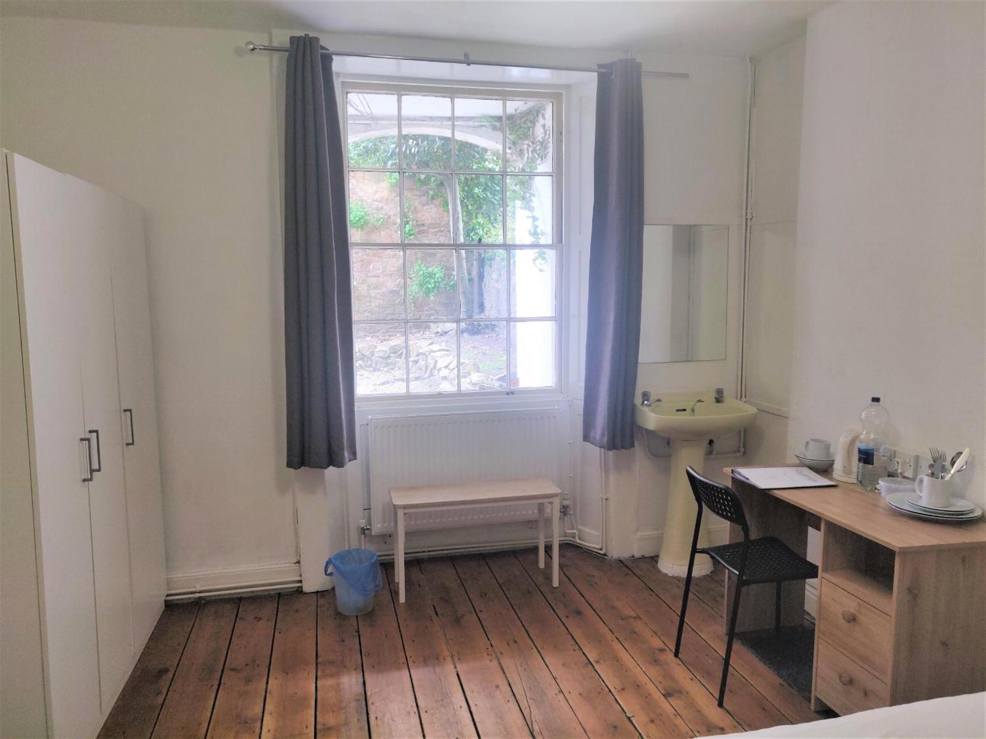 Westbourne Place Rooms - By Clifton Short Lets Бристоль Номер фото